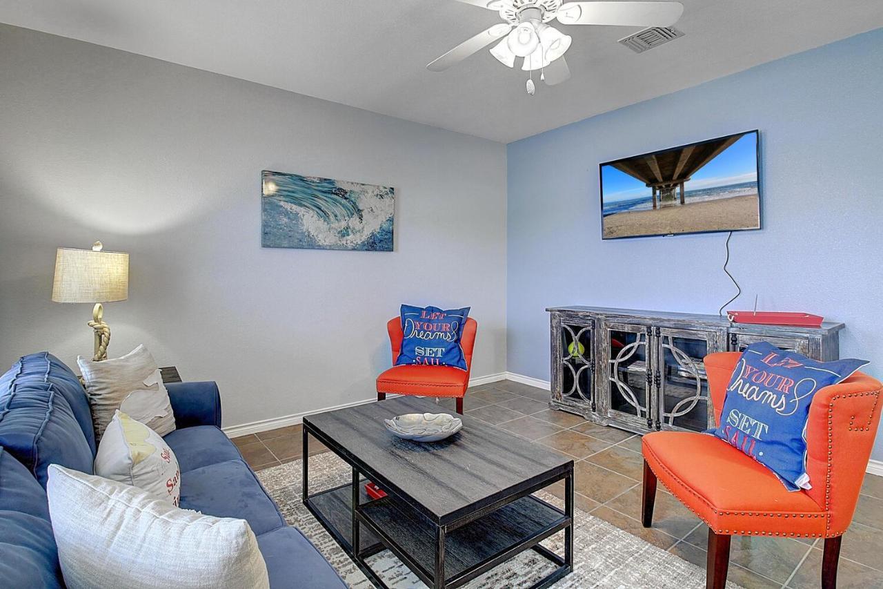 Apartment X Marks The Spot Port Aransas