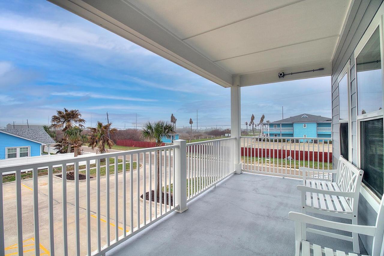 X Marks The Spot Apartment Port Aransas
